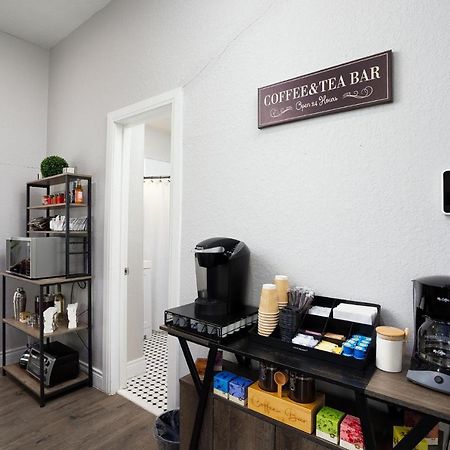 Modern 3 Bed, 2 Bath Home Minutes To Downtown & Alamodome ซานอันโตนิโอ ภายนอก รูปภาพ
