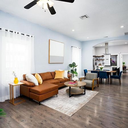 Modern 3 Bed, 2 Bath Home Minutes To Downtown & Alamodome ซานอันโตนิโอ ภายนอก รูปภาพ