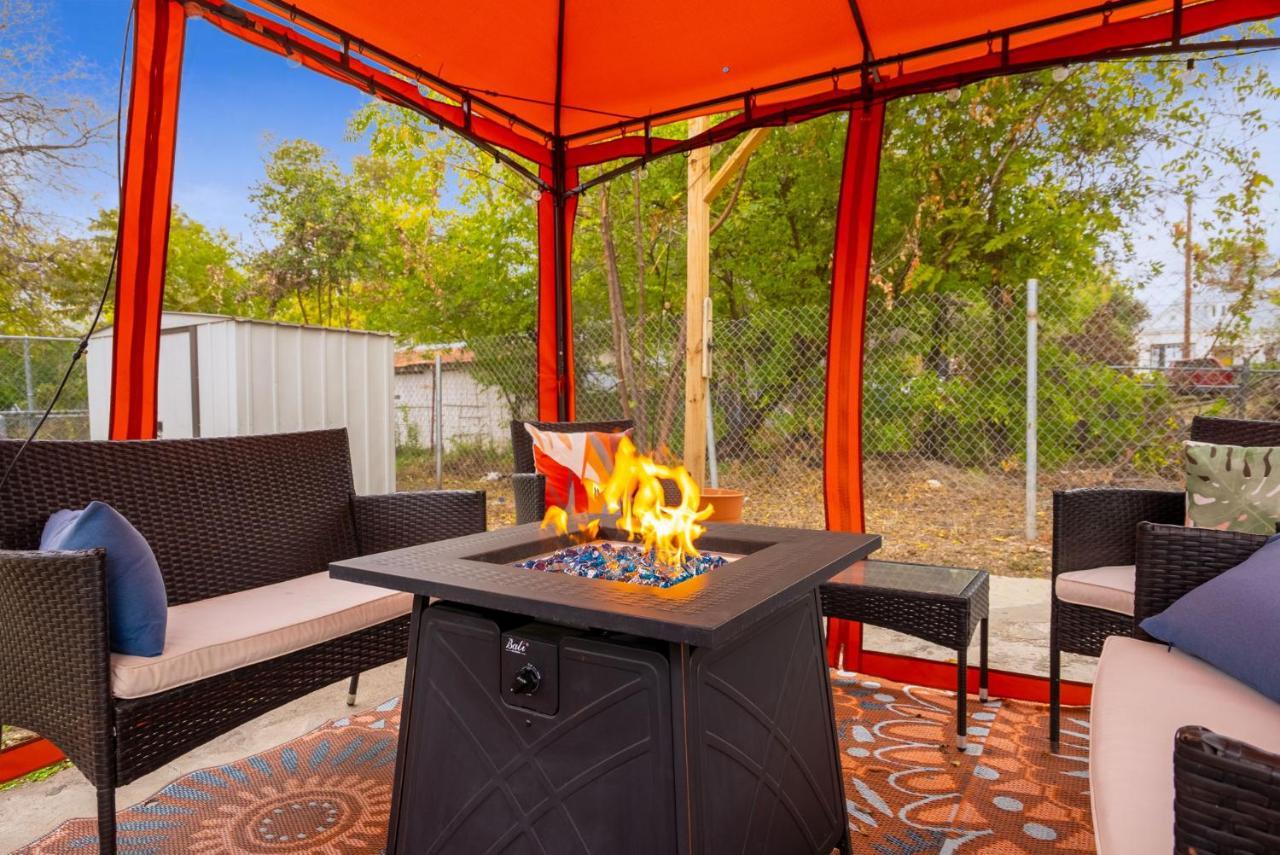 Modern 3 Bed, 2 Bath Home Minutes To Downtown & Alamodome ซานอันโตนิโอ ภายนอก รูปภาพ